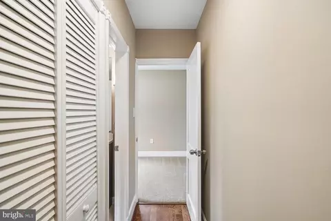 Entry Way - 1025 Hanson St, Annapolis, MD 21403 photo 4 of 4