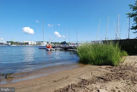 View/Area - 1025 Hanson St, Annapolis, MD 21403 photo 2 of 3