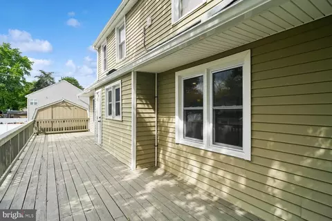 Exterior - 1025 Hanson St, Annapolis, MD 21403 photo 7 of 21