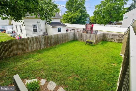 Exterior - 1025 Hanson St, Annapolis, MD 21403 photo 2 of 21