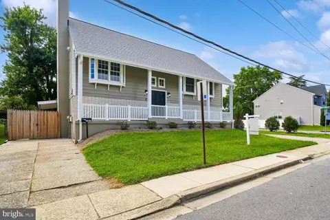 Exterior - 1025 Hanson St, Annapolis, MD 21403 photo 10 of 21