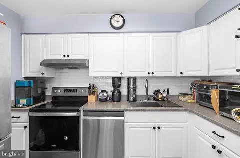 Other - 1085 Fitz Ct, Pasadena, MD 21122 photo 7 of 12