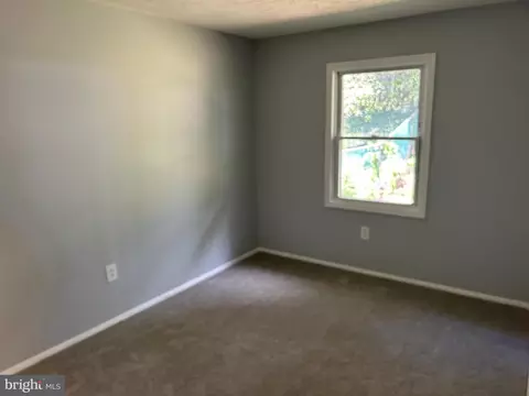 Bedroom - 634 Chapelgate Dr, Odenton, MD 21113 photo 1 of 3