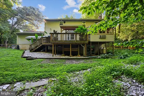 Exterior - 284 Southland Ct, Dunkirk, MD 20754 photo 8 of 10