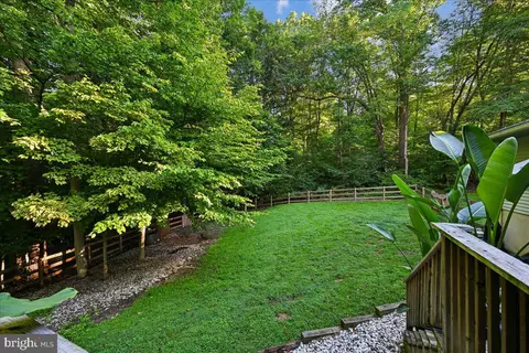 Exterior - 284 Southland Ct, Dunkirk, MD 20754 photo 6 of 10