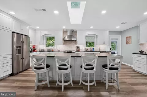 Kitchen - 7849 Elizabeth Rd, Pasadena, MD 21122 photo 1 of 7