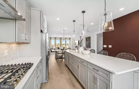 Entry Way - 615 Beachgrass Ln, Laurel, MD 20724 photo 9 of 13