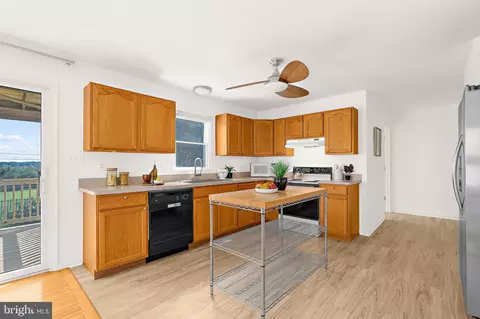 Kitchen - 611 Marshall St, Deale, MD 20751 photo 1 of 4