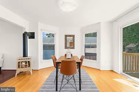 Dining - 611 Marshall St, Deale, MD 20751 photo 2 of 3