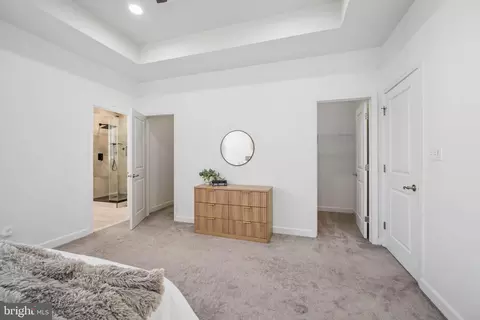 Entry Way - 8227 White Star Xing, Pasadena, MD 21122 photo 17 of 20