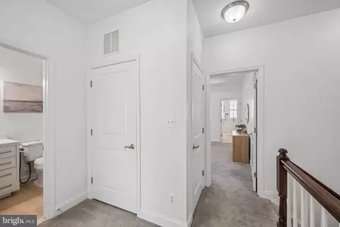 Entry Way - 8227 White Star Xing, Pasadena, MD 21122 photo 15 of 20