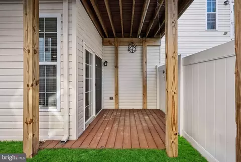 Exterior - 8227 White Star Xing, Pasadena, MD 21122 photo 11 of 12