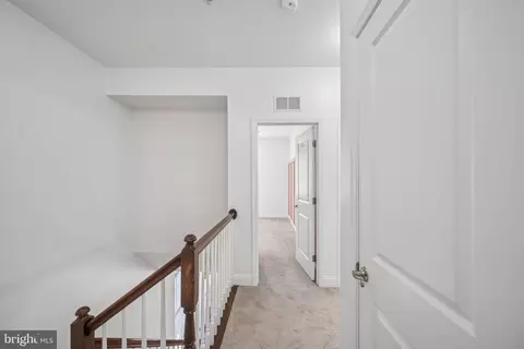 Entry Way - 8227 White Star Xing, Pasadena, MD 21122 photo 14 of 20