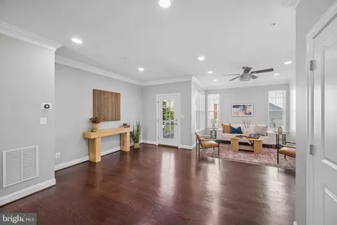 Living - 8227 White Star Xing, Pasadena, MD 21122 photo 2 of 5