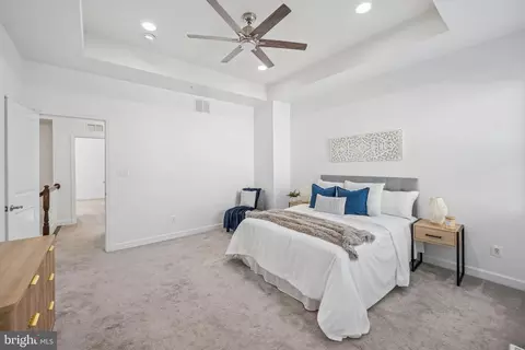 Bedroom - 8227 White Star Xing, Pasadena, MD 21122 photo 3 of 5