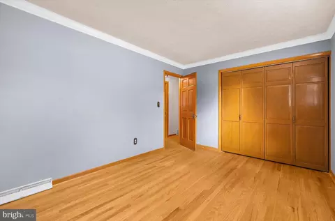 Bedroom - 1689 Twickenham Rd, Pasadena, MD 21122 photo 4 of 5