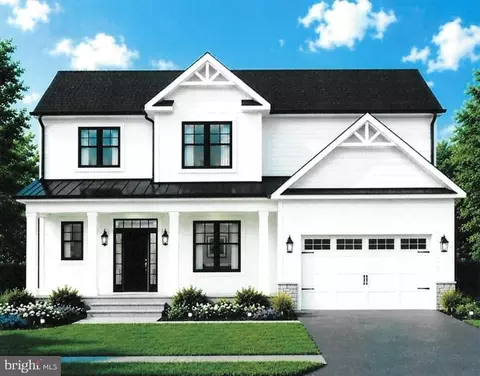 800 N Shore Dr N, Glen Burnie, MD 21060