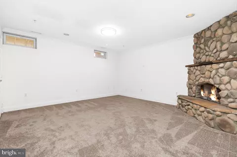 267 Seneca Ter, Pasadena, MD 21122 photo 32