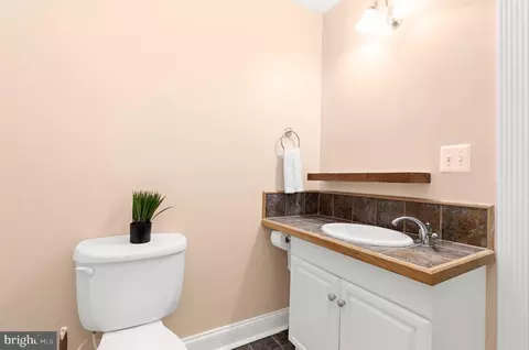 267 Seneca Ter, Pasadena, MD 21122 photo 33