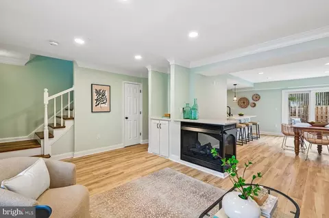 Living - 1728 Whitfield Ct, Crofton, MD 21114 photo 4 of 4