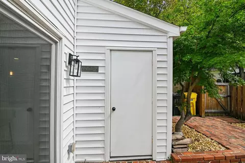 Exterior - 1728 Whitfield Ct, Crofton, MD 21114 photo 5 of 7