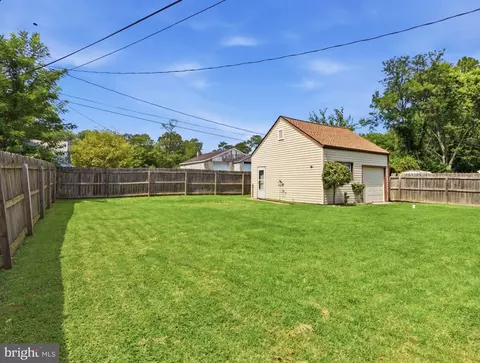 Exterior - 8176 Lea Rd, Pasadena, MD 21122 photo 2 of 4