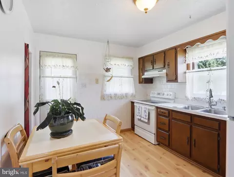 Kitchen - 8176 Lea Rd, Pasadena, MD 21122 photo 1 of 2