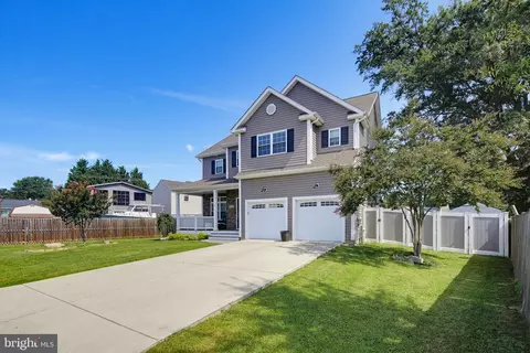 Exterior - 3705 5th Ave, Edgewater, MD 21037 photo 6 of 7