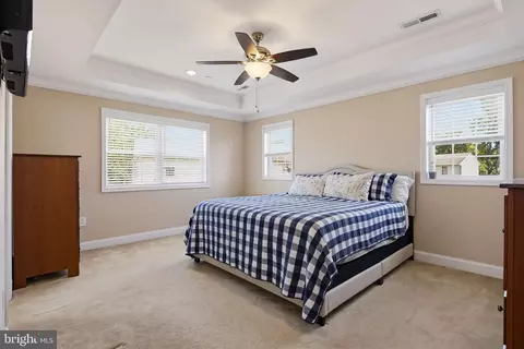 Bedroom - 3705 5th Ave, Edgewater, MD 21037 photo 1 of 5