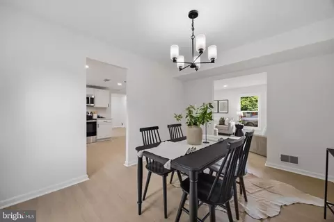 Dining - 984 Fall Circle Way, Gambrills, MD 21054 photo 2 of 2