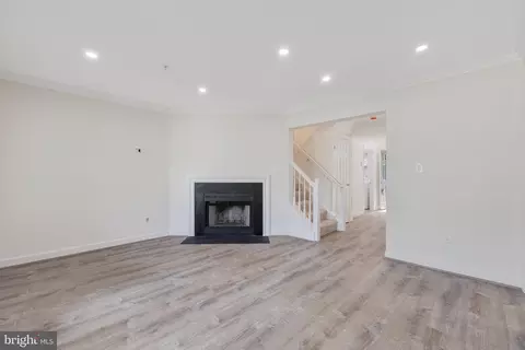 Living - 3512 Hammerstone Rd, Laurel, MD 20724 photo 4 of 5