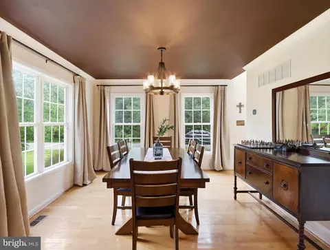 Dining - 308 Brookfield Rd, Pasadena, MD 21122 photo 2 of 2