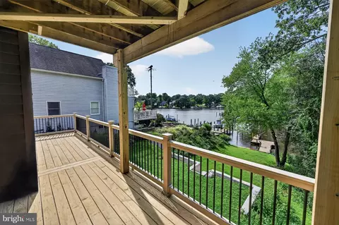 Exterior - 282 Riverside Dr, Pasadena, MD 21122 photo 7 of 8