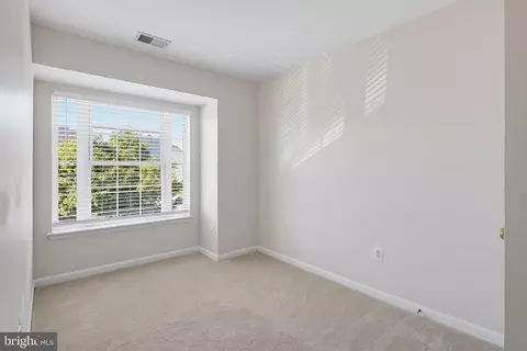 Bedroom - 1338 Hill Born Dr, Hanover, MD 21076 photo 5 of 7