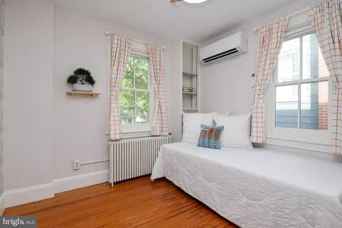 Bedroom - Undisclosed, Annapolis, MD 21401 photo 4 of 4