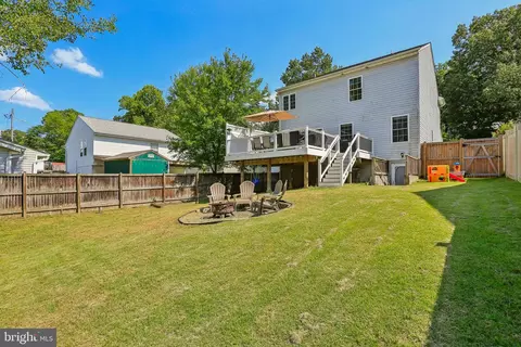 Exterior - 668 219th St, Pasadena, MD 21122 photo 6 of 8