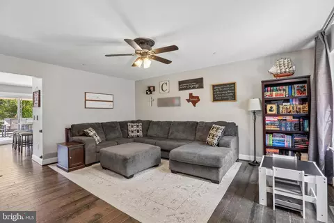 Other - 668 219th St, Pasadena, MD 21122 photo 1 of 10