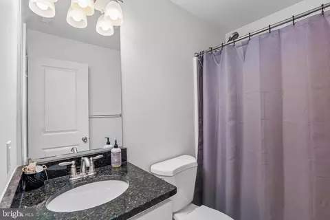 Bath - 668 219th St, Pasadena, MD 21122 photo 2 of 3