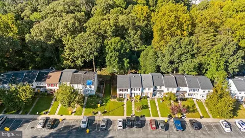 View/Area - 7930 Sutherland Ct, Pasadena, MD 21122 photo 3 of 13