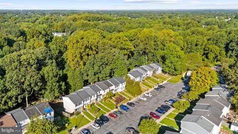 View/Area - 7930 Sutherland Ct, Pasadena, MD 21122 photo 4 of 13