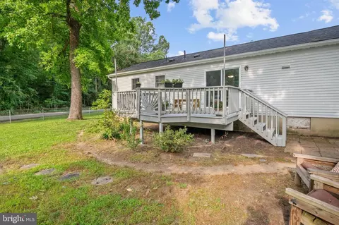 Exterior - 4733 Washington Ave, Shady Side, MD 20764 photo 8 of 12