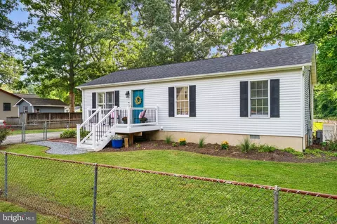 Exterior - 4733 Washington Ave, Shady Side, MD 20764 photo 1 of 12