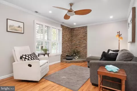 Living - 4733 Washington Ave, Shady Side, MD 20764 photo 1 of 1