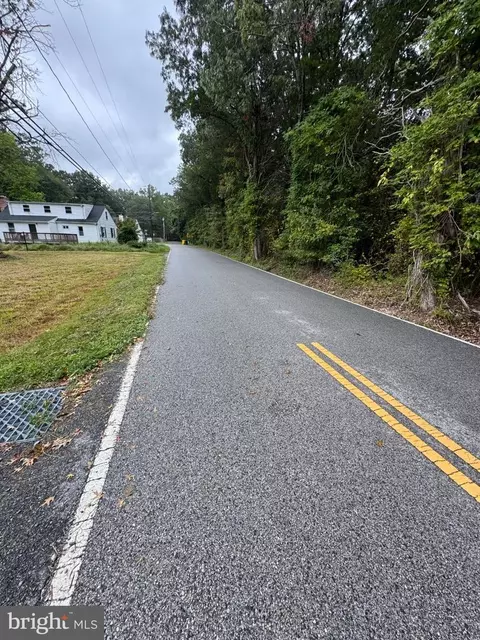 797 Masons Beach Rd, Deale, MD 20751 photo 3