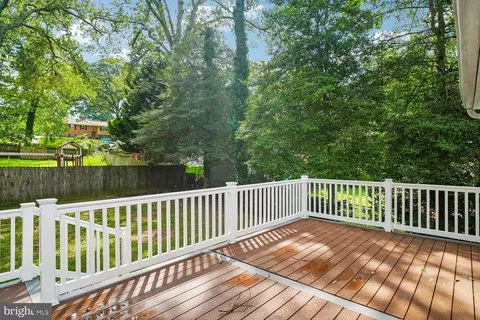 Exterior - 1164 Latrobe Dr, Annapolis, MD 21409 photo 5 of 10