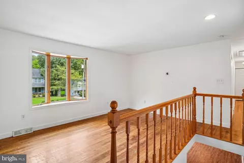 Living - 1164 Latrobe Dr, Annapolis, MD 21409 photo 1 of 7