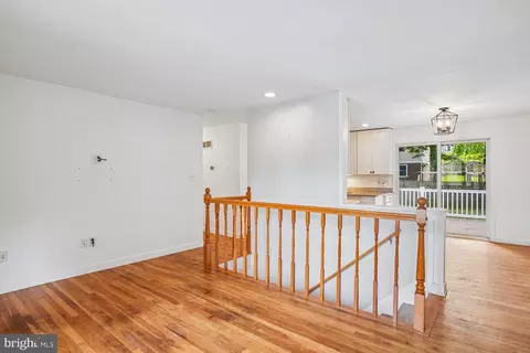 Living - 1164 Latrobe Dr, Annapolis, MD 21409 photo 3 of 7
