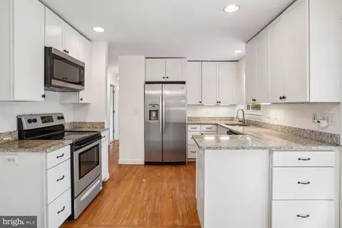 Kitchen - 1164 Latrobe Dr, Annapolis, MD 21409 photo 2 of 3