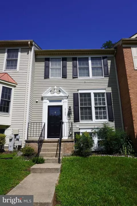 2109 Commodore Ct, Odenton, MD 21113