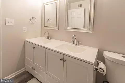 Bath - 2109 Commodore Ct, Odenton, MD 21113 photo 3 of 3